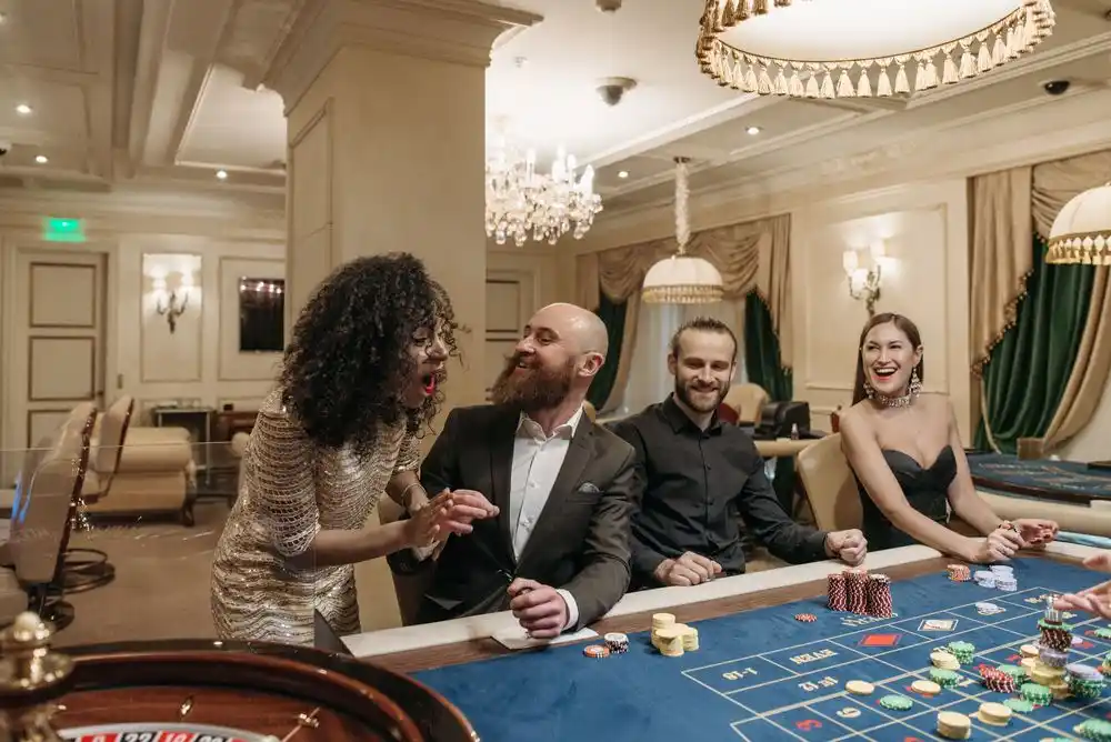 Joueurs de Poker Casino en Direct